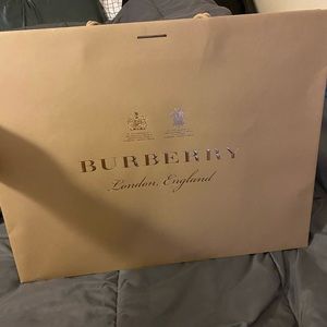 Burberry shopping bag